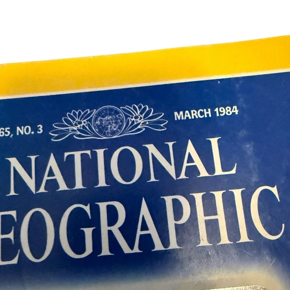 National Geographic‎ Magazine March 1984 Vol. 165 No. 3 The Laser Hologram Eagle